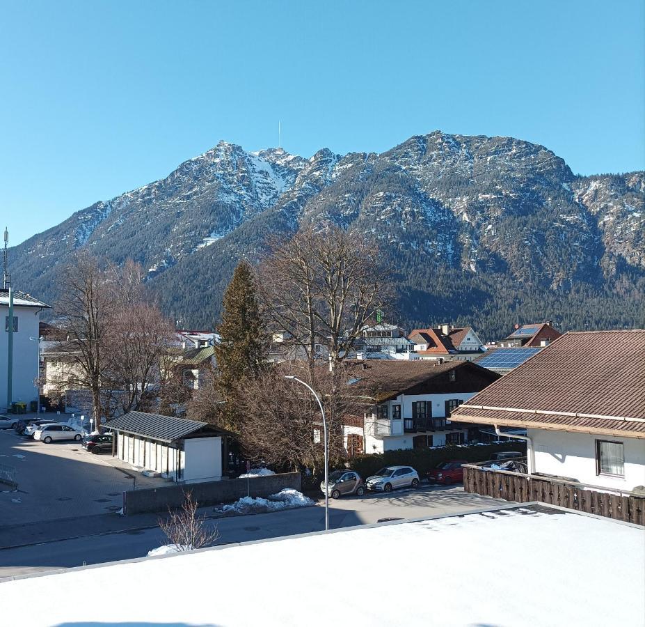 Ferienwohnung The Deer'S Den Garmisch-Partenkirchen Exterior foto